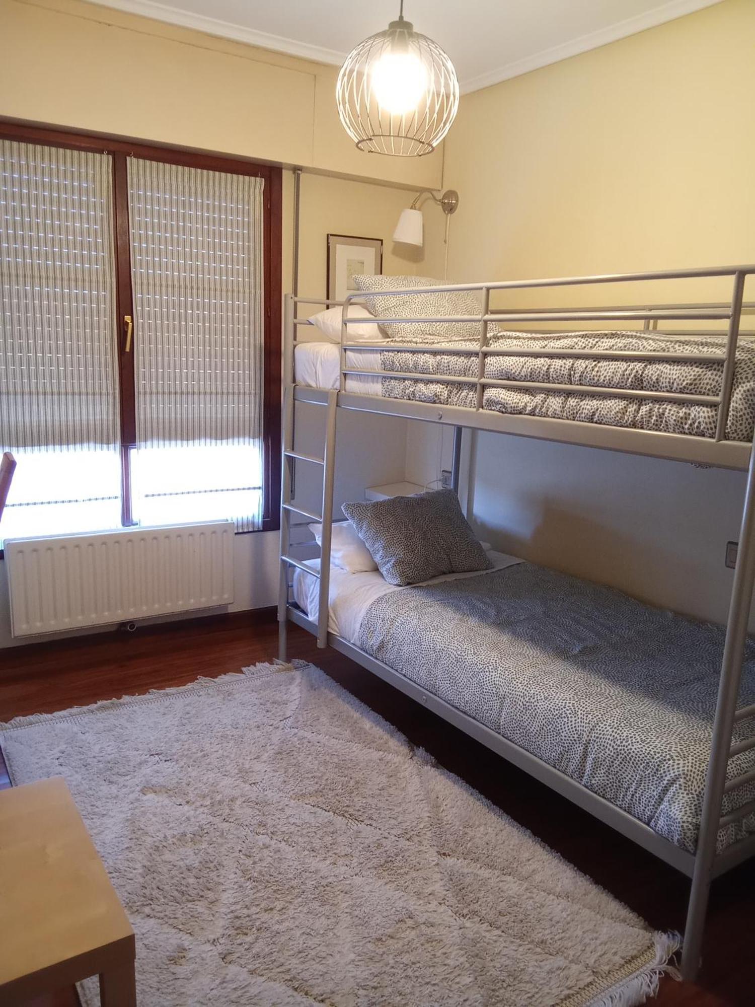 Andramari Tourist Home Parking& Wifi Amorebieta-Etxano Eksteriør billede