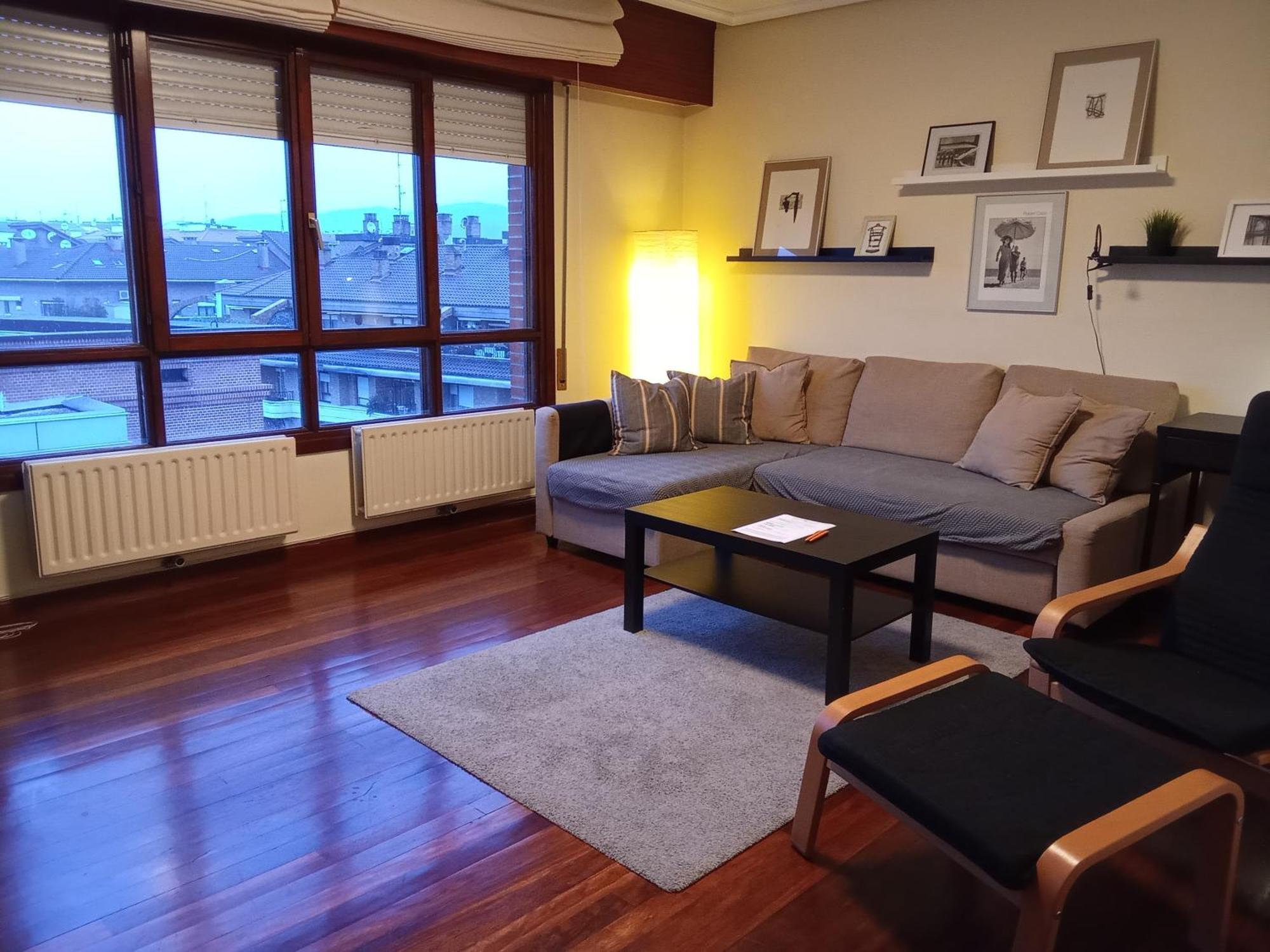 Andramari Tourist Home Parking& Wifi Amorebieta-Etxano Eksteriør billede